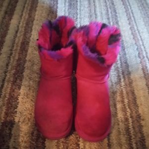 UGG Punk Plaid Bailey Bow Size 8 Women's Boots